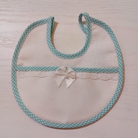 Bavaglino ricamabile con tela aida Art. 229052 Verde