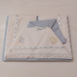 Lenzuolino da ricamare 120x180 col. cielo con  pizzo sangallo